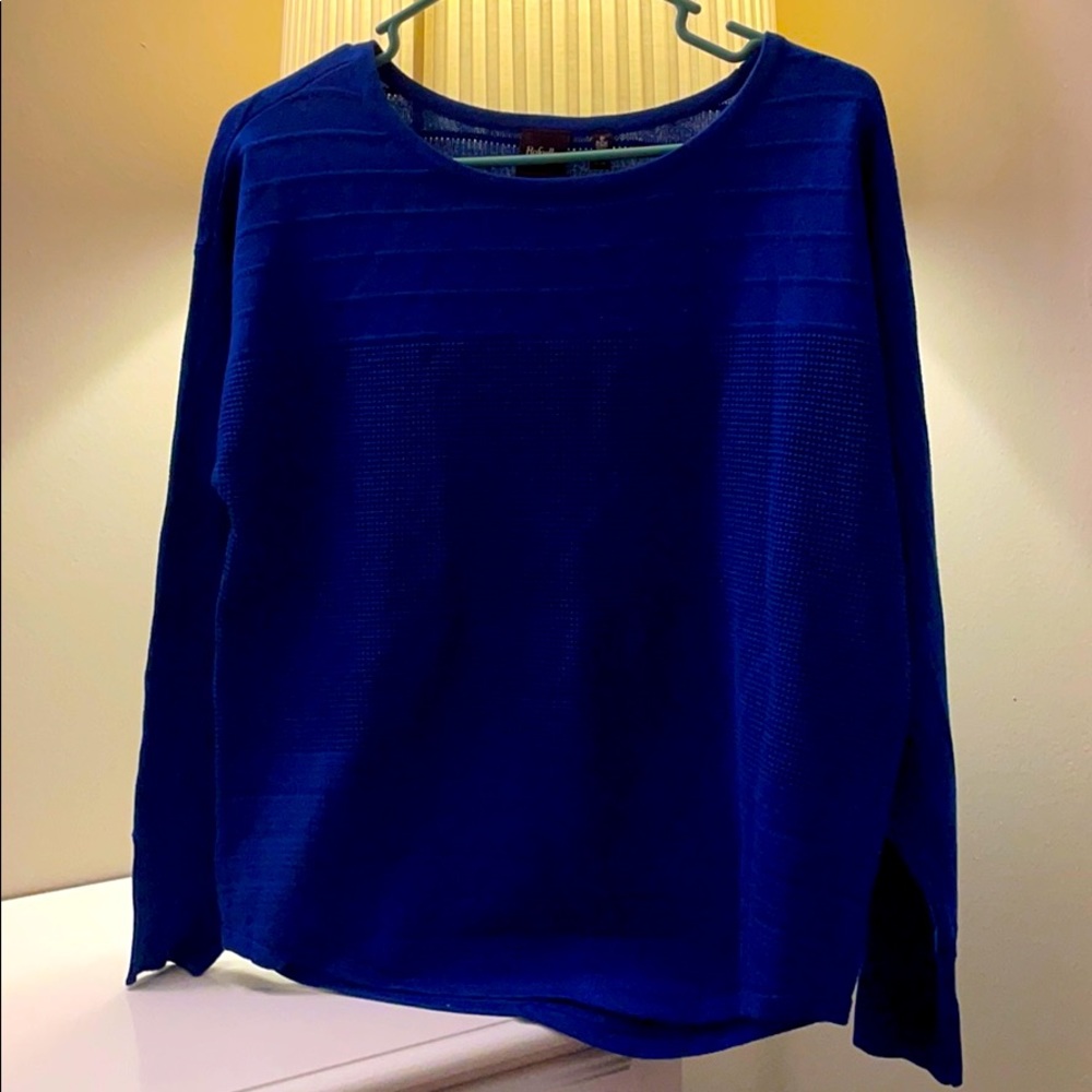 NWT. Rafaella Sweater.